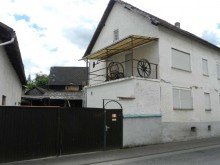  Ehemaliger Bauernhof in Randlage mit Scheune
