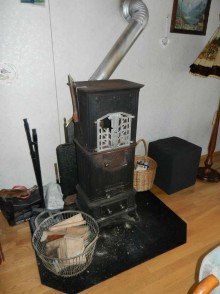  Ehemaliger Bauernhof in Randlage mit Scheune