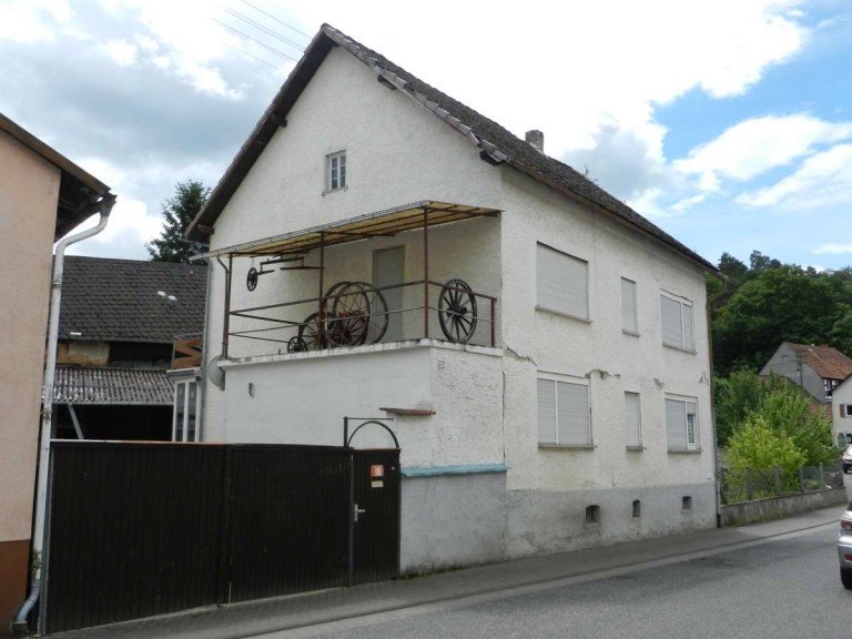  Hohenstein Bauernhaus Ehemaliger Bauernhof in Randlage mit Scheune