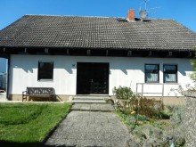  Herrliche Ortsrandlage und Ausblick - Gro�es Einfamilienhaus in bevorzugter Wohnlage