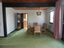  Herrliche Ortsrandlage und Ausblick - Gro�es Einfamilienhaus in bevorzugter Wohnlage