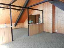  Herrliche Ortsrandlage und Ausblick - Gro�es Einfamilienhaus in bevorzugter Wohnlage